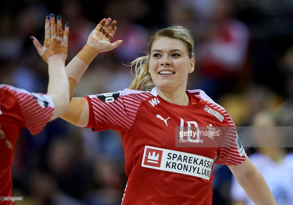 تصاویر دیدار تیم های ملی هندبال زنان دانمارک و چک