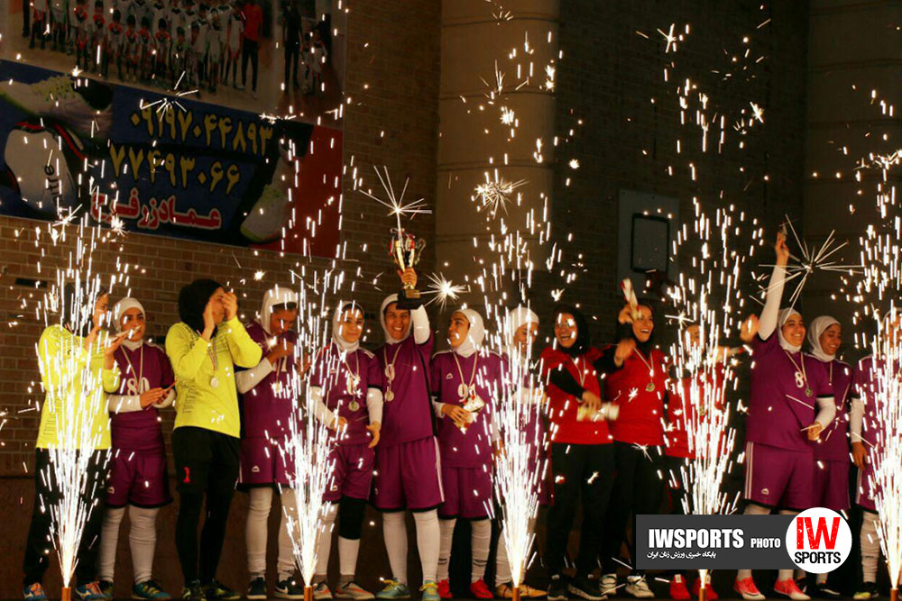 تصاویر اختتامیه فوتسال جام رمضان بانوان تهران