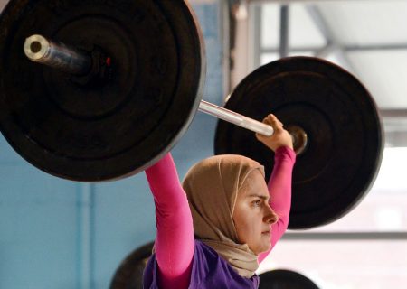 فعالیت پاورلیفتینگ زنان در ایران رسمیت یافت