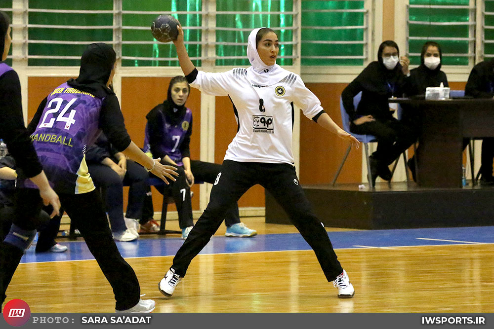 برد بیدردسر سپاهان برابر پرسپولیس خسته