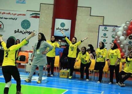 نظرات صدیقه اشتری درباره والیبال نشسته سپاهان