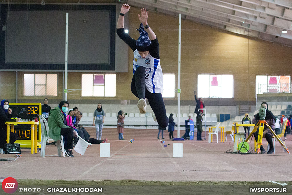 ساعدی دوباره رکورد پرش سه گام داخل سالن را شکست