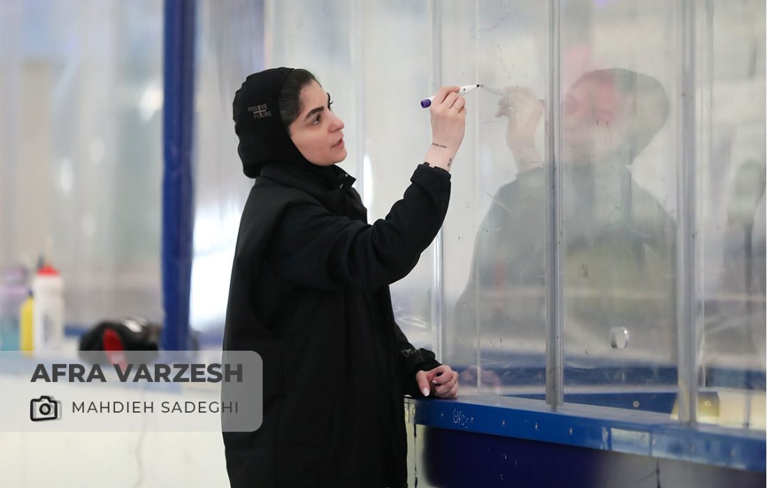 اینفوگرافیک | اعظم سنایی، بانوی هاکی روی یخ