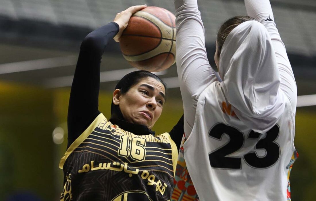 پیروزی بهمن در آبادان | نهمین برد استقلال